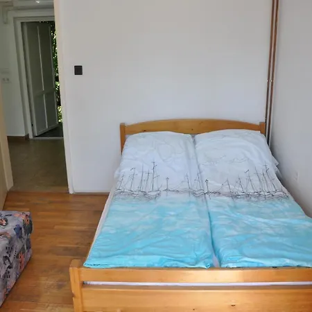 Apartment Balaton 85 *